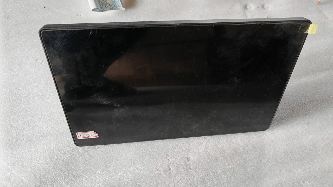 XPeng G6 OEM Center Display, Genuine OEM Used Part, All Connectors Included, Fully Functional 。 Condition also can