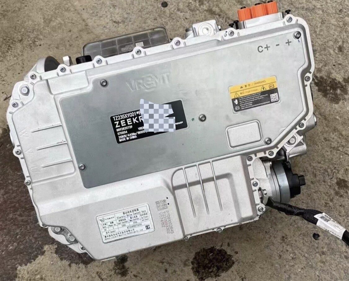 ZEEKR 007 Drive Motor, Three-in-One Drive Motor, Genuine OEM Used Part, All Connectors Included