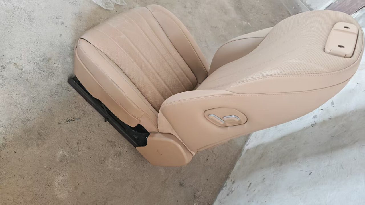 AITO 8 Driver Seat Beige Leather Genuine OEM Used Part Fully Functional