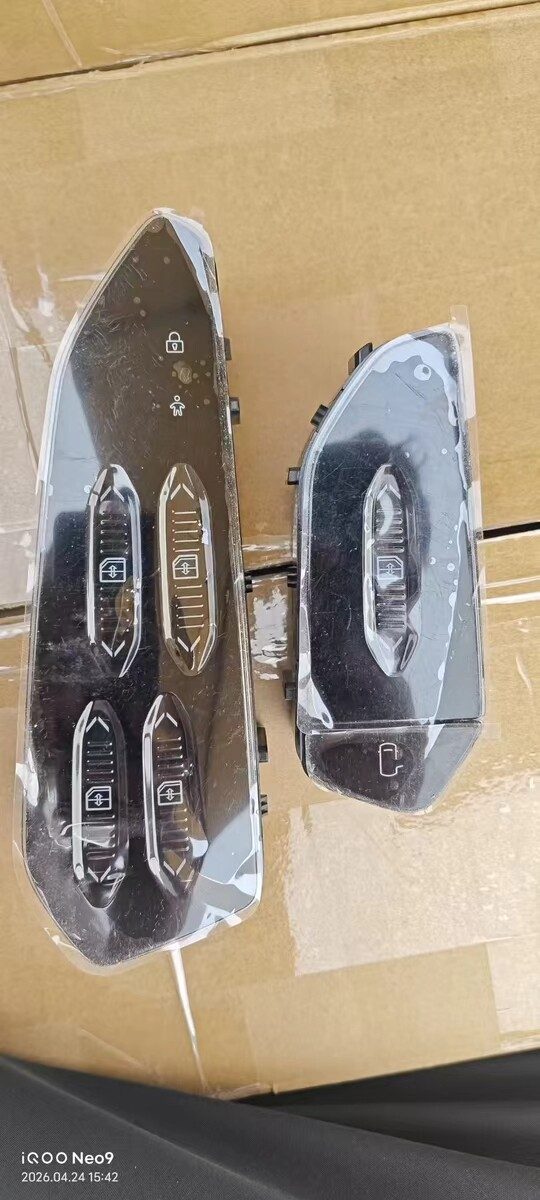 HiPhi HiPhiZ Window Switch Assembly, Genuine OEM Used Part, All Connectors Included