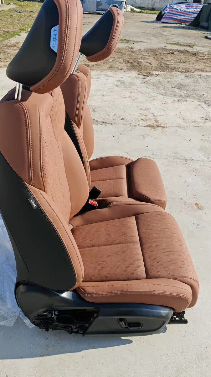 Geely Boyue L Jinxiu Edition Driver & Passenger Seat, Genuine OEM Used Part, Orange-Black Leather, with Ventilation Heating