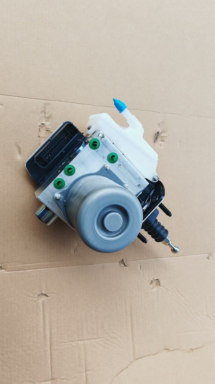 XPeng G6 Brand New OEM Integrated Type Smart Brake Pump Assembly, Part Number 3550100FA