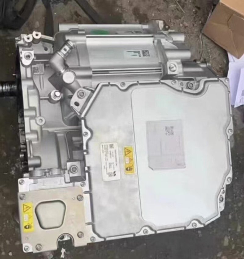 Li Auto L7x03 Rear Drive Motor, Genuine OEM Used Part, All Connectors Included, Fully Functional