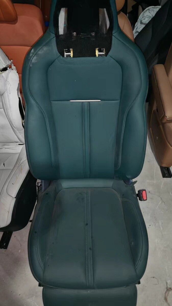 ZEEKR x OEM Dismantled Seat, Passenger Position, with Power Adjustment, Heating, Ventilation, Leg Rest