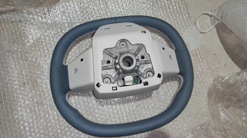 Hyper GT/HT Steering Wheel, Genuine OEM Used Part, Leather Package Wrapped, Fully Functional