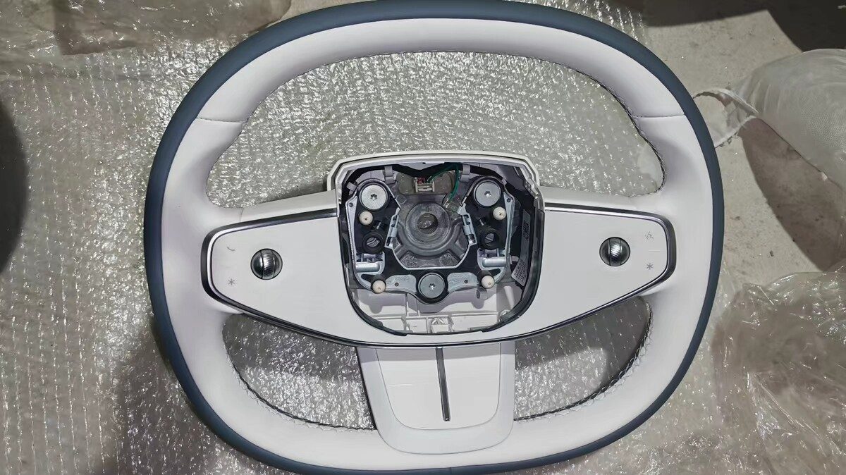 Hyper GT/HT Steering Wheel, Genuine OEM Used Part, Leather Package Wrapped, Fully Functional