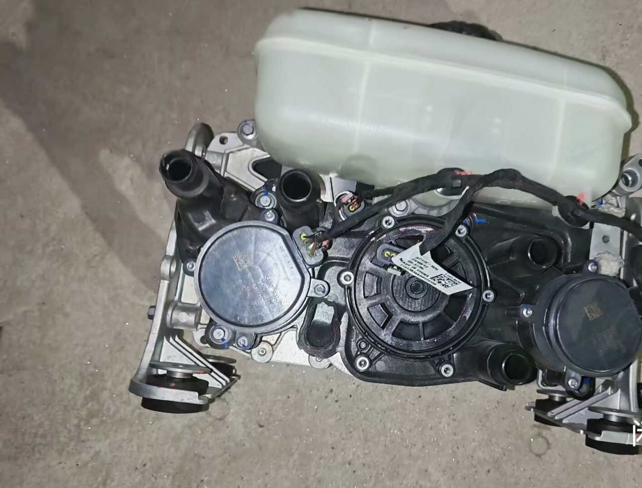 IM Motors Thermal Management Integrated Module, Genuine OEM Used Part, with Coolant Reservoir, All Connectors Included, Fully Functional