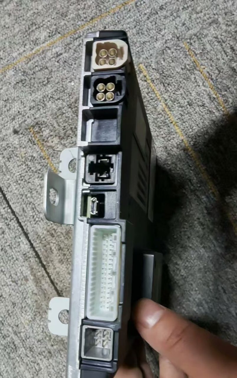 ZEEKR Wireless Vehicle Terminal Module, Genuine OEM Used Part, All Connectors Included, Fully Functional