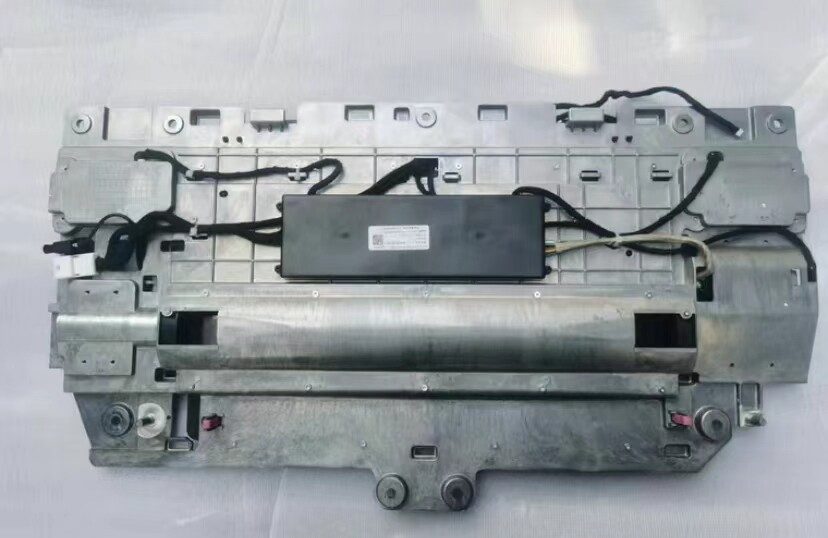 AVATR Rear Row Screen AVATR Overhead Screen AVATR Rear Row TV AVATR Rear Row Screen