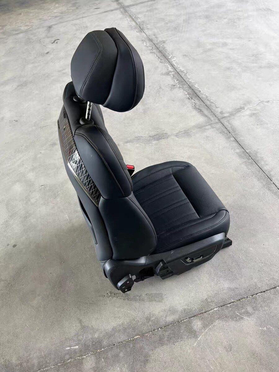 ZEEKR 009 Front Seat, ZEEKR 009 Driver Seat, See Photos, not Made Modification Installation