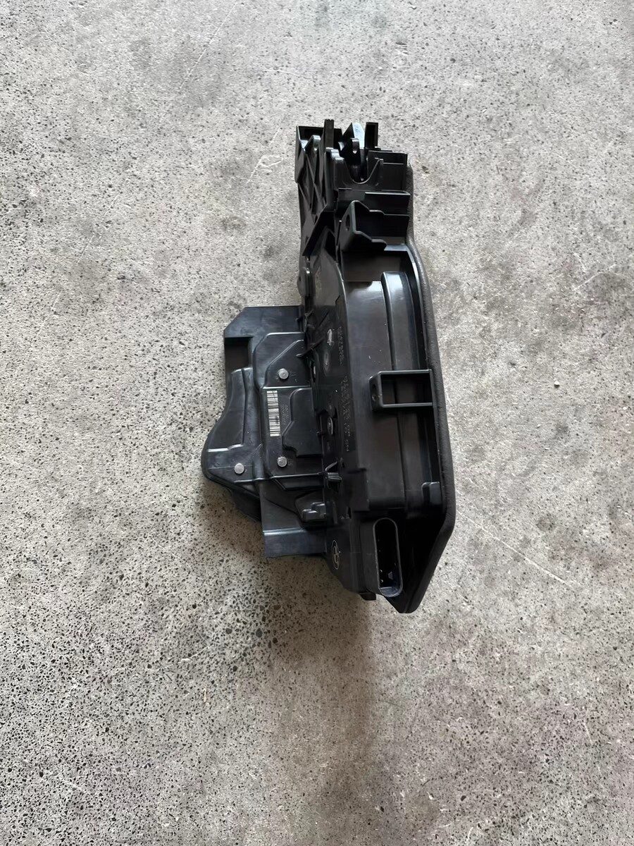 BMW i3, BMW 1 System, BMW 2 System, BMW 3 System Door Lock Block