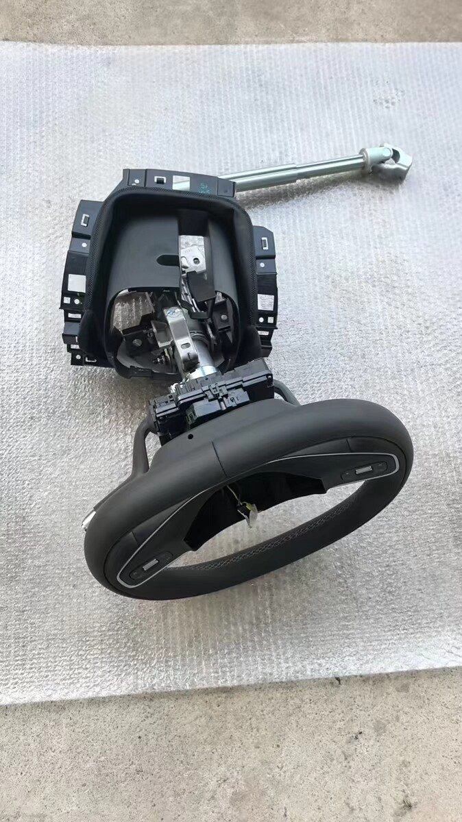 XPeng x9 Steering Wheel