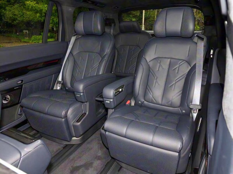 ZEEKR 9x Seat, ZEEKR 9x Zero-Gravity Seat, ZEEKR 9x Middle Row Seat, ZEEKR 9x