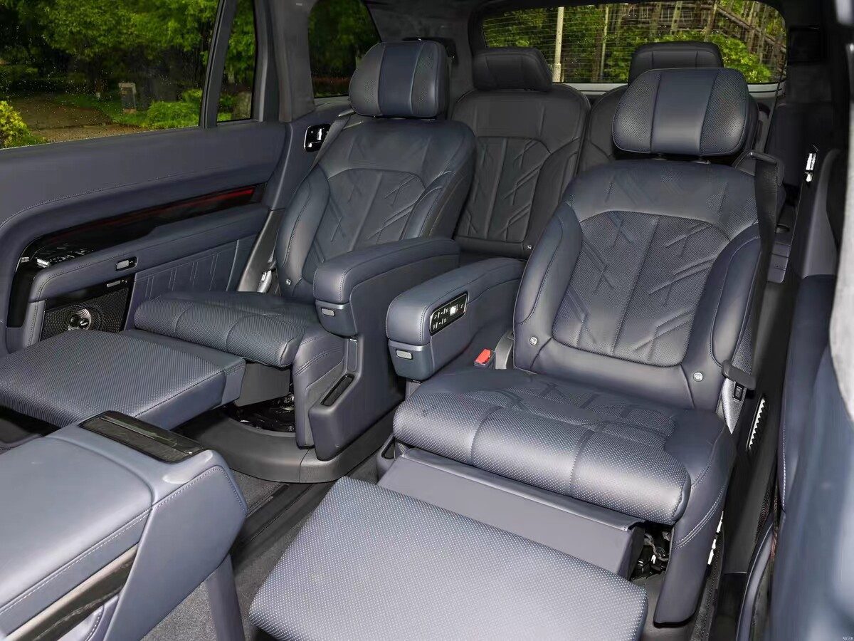 ZEEKR 9x Seat, ZEEKR 9x Zero-Gravity Seat, ZEEKR 9x Middle Row Seat, ZEEKR 9x
