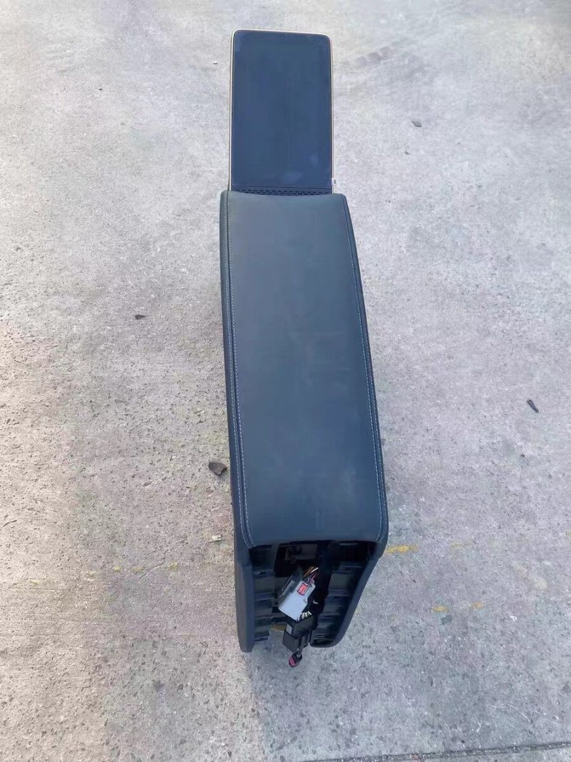 Buick Century Rear Row Armrest, Buick Century Rear Row Four Seats Armrest, Seat Control Screen