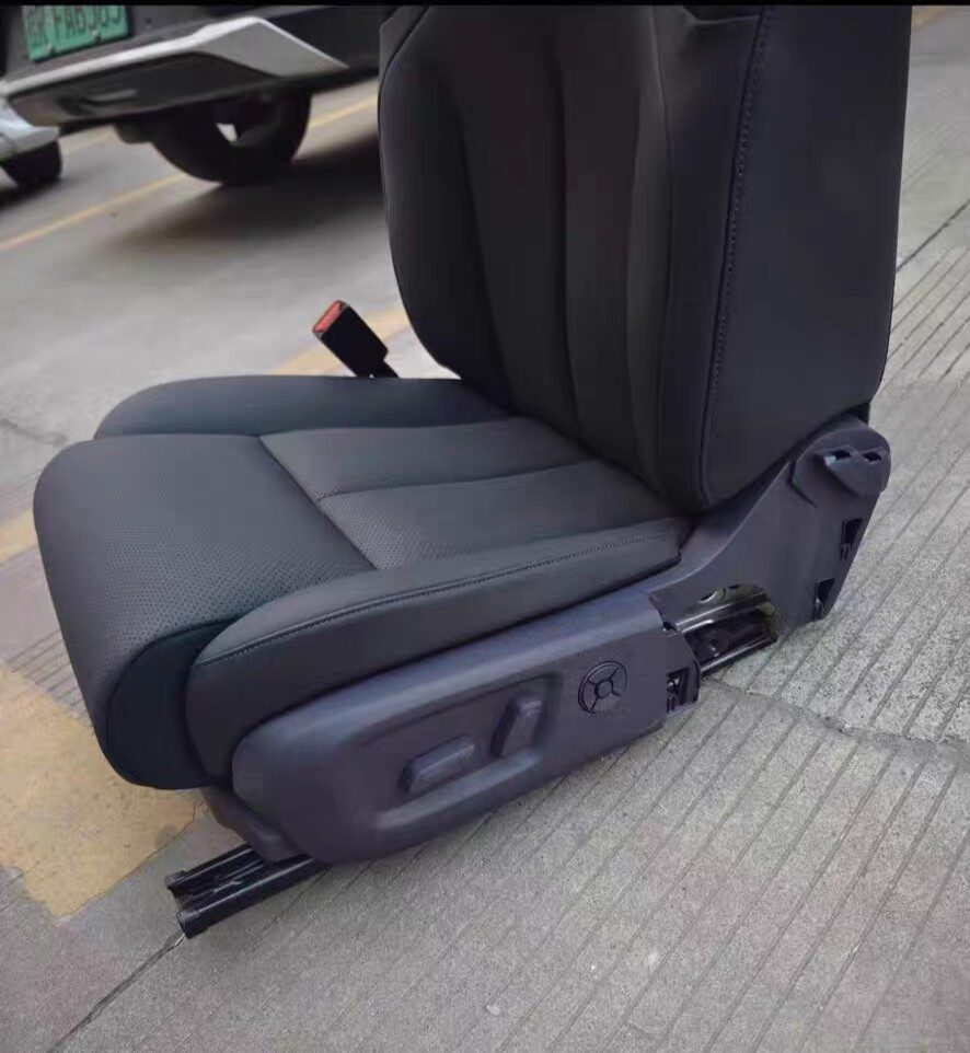 Nissan N6 Driver Electric Seat, Electric 6 Direction Adjustment, with Seat Memory, Function Complete