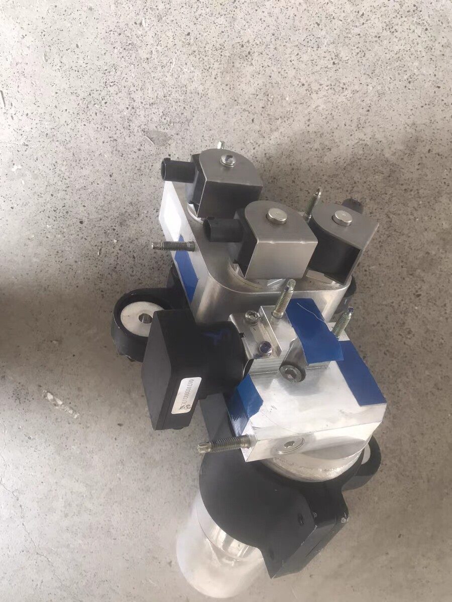 NIO New Energy Vehicle Parts, NIO ET7 Gas-Liquid Separator, ET7 Receiver Drier, NIO ET