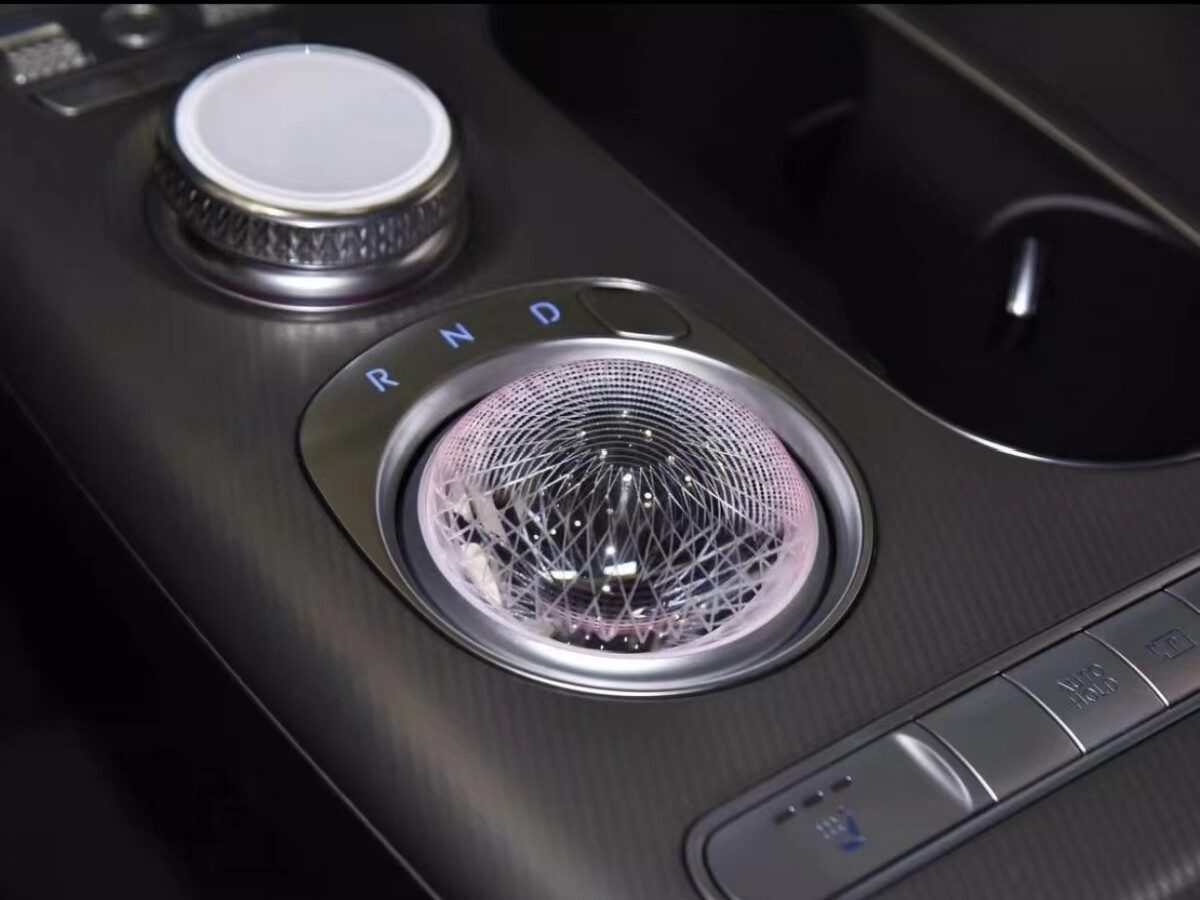 Genesis GV60 Crystal Shift Knob
