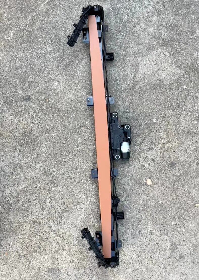 Maextro S800 Rear Windshield Glass Electric Sunshade Assembly