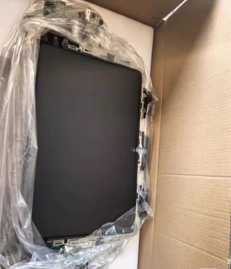 26 Model NIO ES8 Overhead Screen NIO ES8 Rear Entertainment Screen NIO