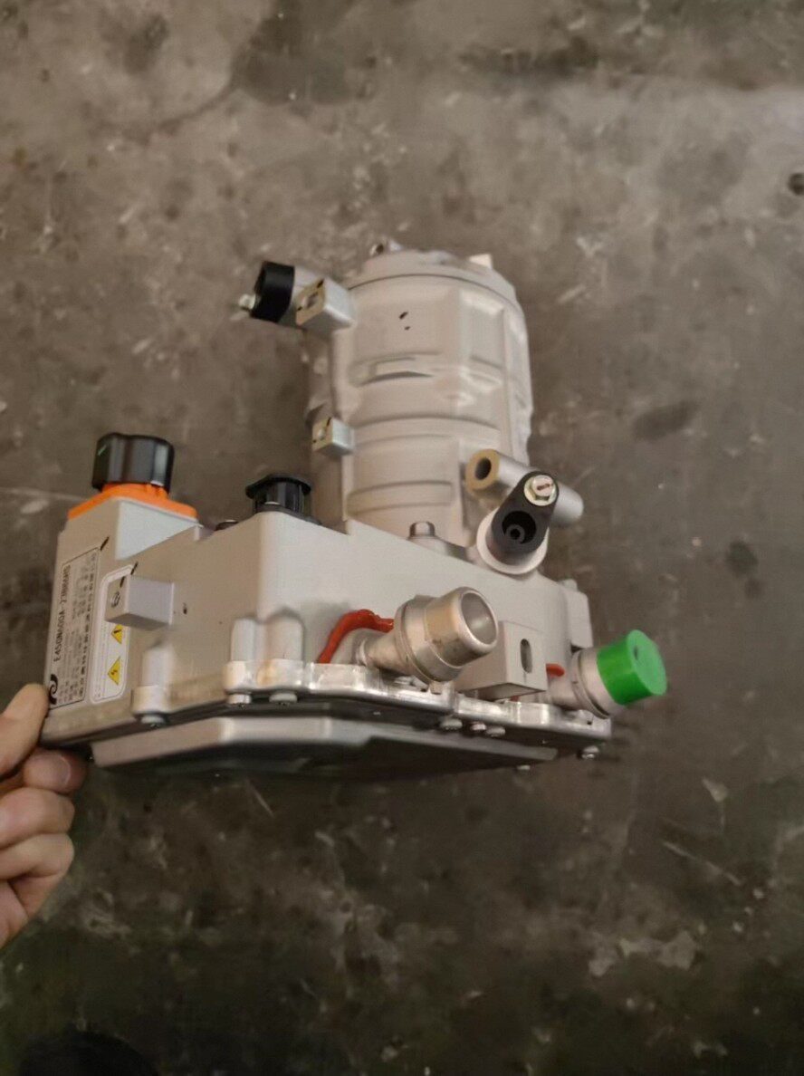 Aotecar 900v Thick-Film Heating 3 In-One Compressor Aotecar OEM Electric Compressor Assembly