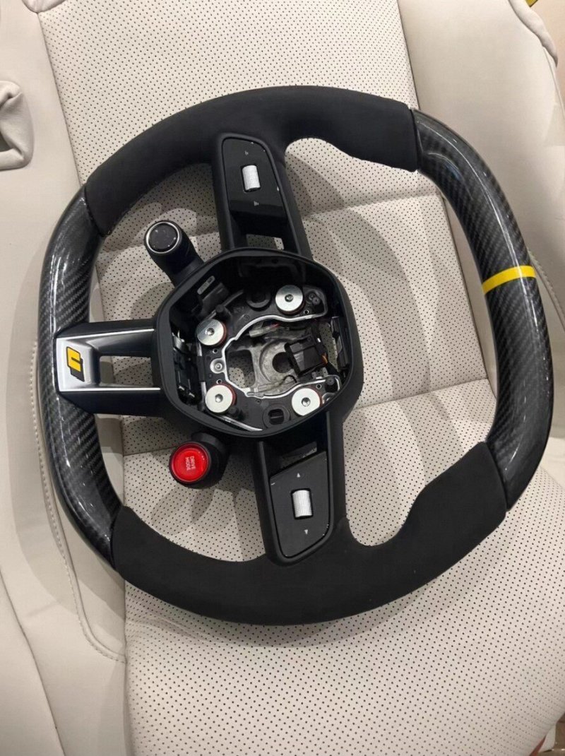 Xiaomi SU7/YU7 OEM Carbon Fiber Steering Wheel Multi-Function Button, U Emblem SU7U