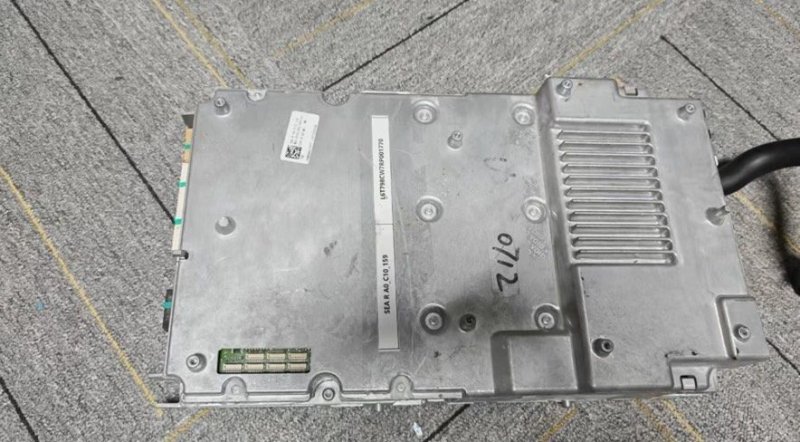 ZEEKR Vehicle Computer, ZEEKR Central Computing Unit Module Autonomous Driving Controller Cockpit Control
