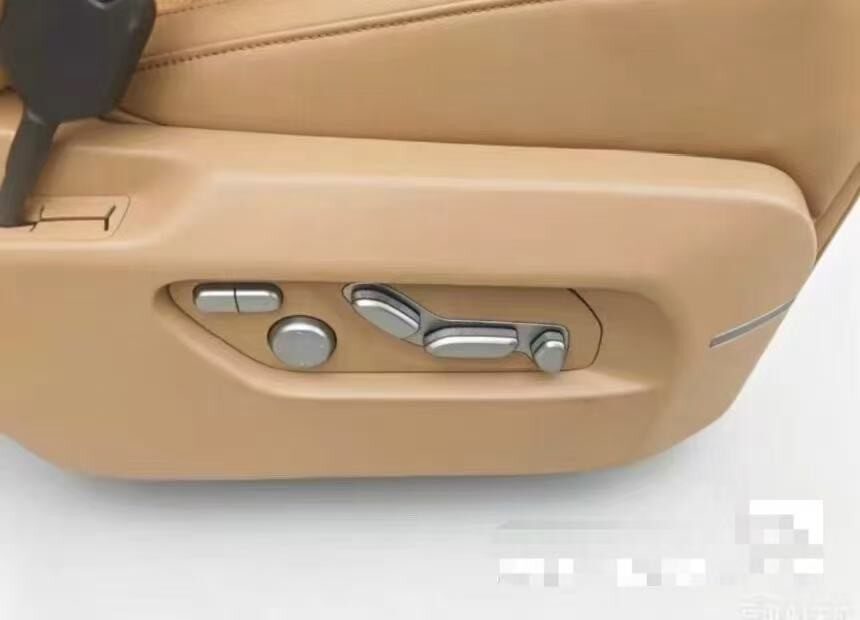 XPeng Gx Middle Row Zero-Gravity Seat High Trim Electric Armrest, Charge Port