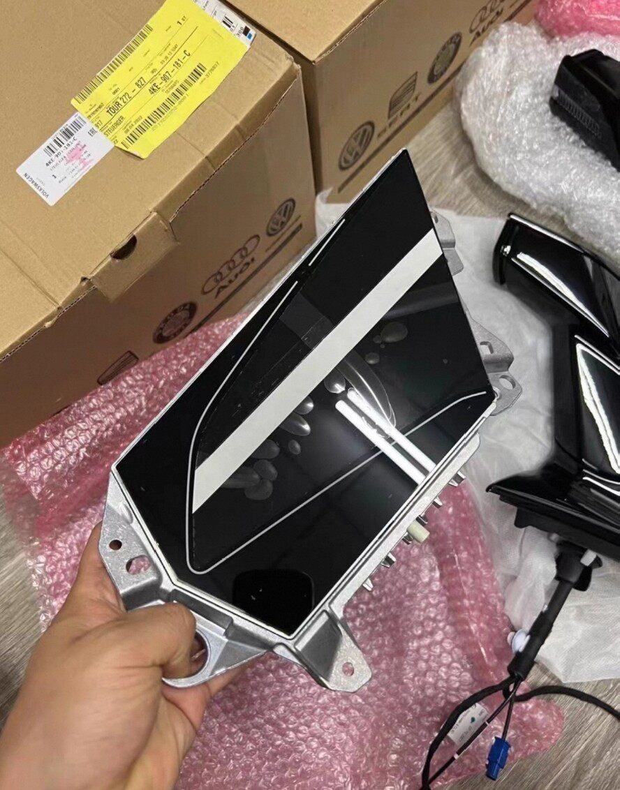 Audi Inlet Port E-tron Electronic Rearview Mirror Display Monitor