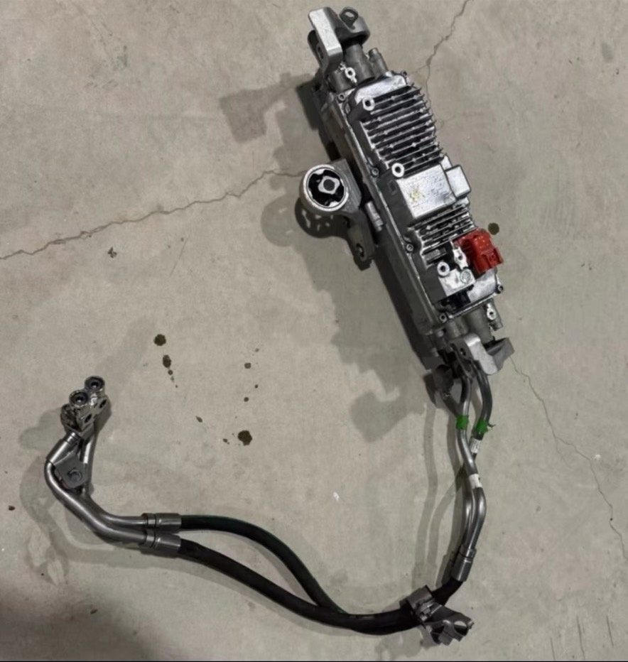 Xiaomi SU7 High Voltage Oil Pump Shock Absorber Oil Pump Suspension High Voltage Oil Pump Bidirectional High Voltage Oil