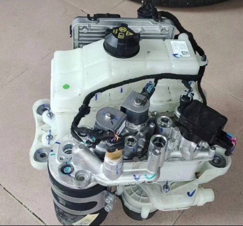 GAC Hyper Thermal Management Unit Integrated Module