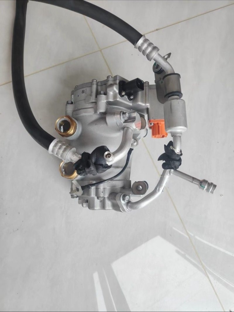 Chery Electric Compressor Zhongcheng Compressor Assembly Electric Compressor
