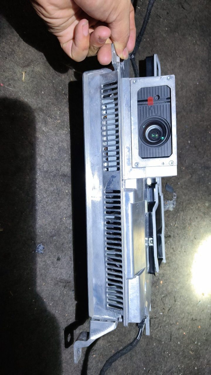 ZEEKR 9x OEM Projection Optical Engine, Genuine OEM Used Part, with Lens and Outer Shell, Fully Functional