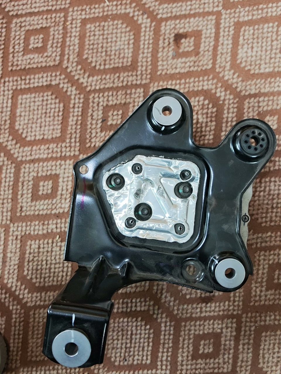 ZEEKR 9x Air Suspension Air Pump Genuine OEM Used Part PA669224810