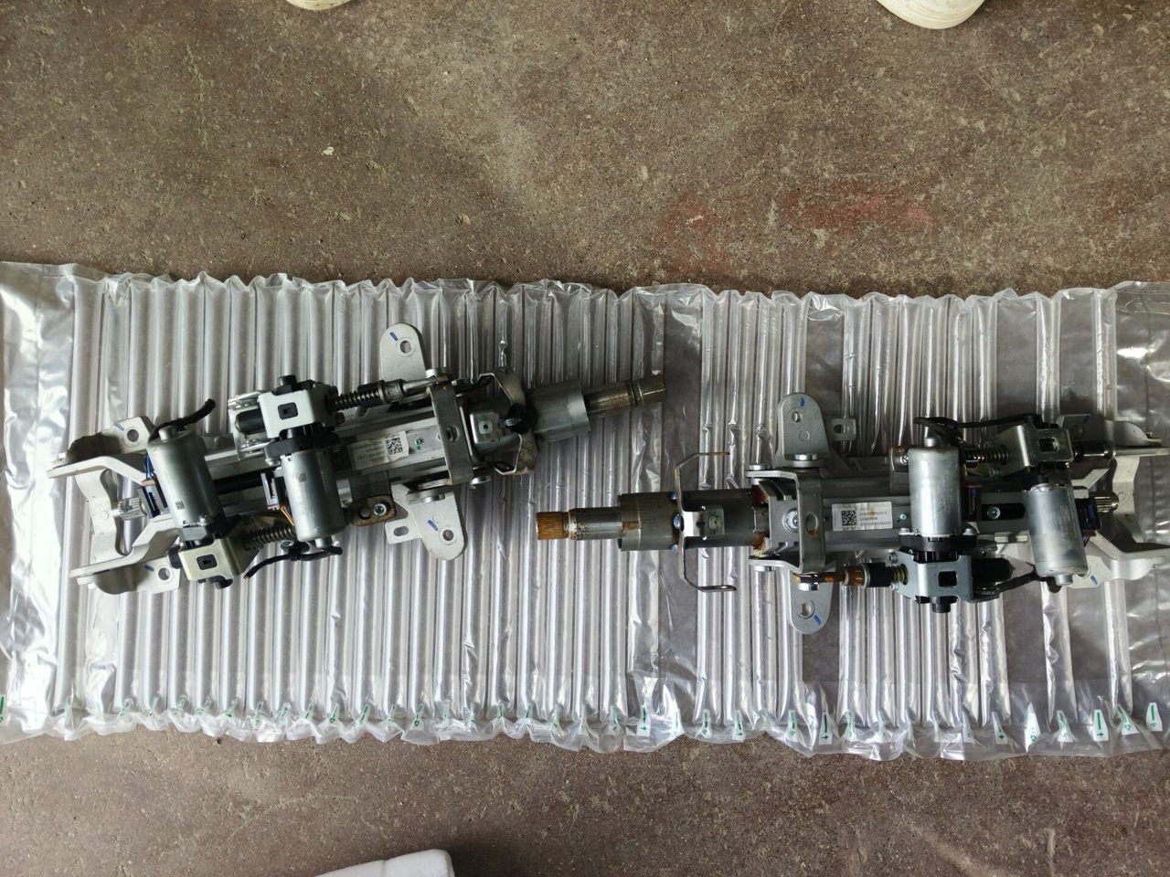 IM Motors LS9 OEM Dismantled Steering Column, with Motor, Part Number Clear, Fully Functional, Condition