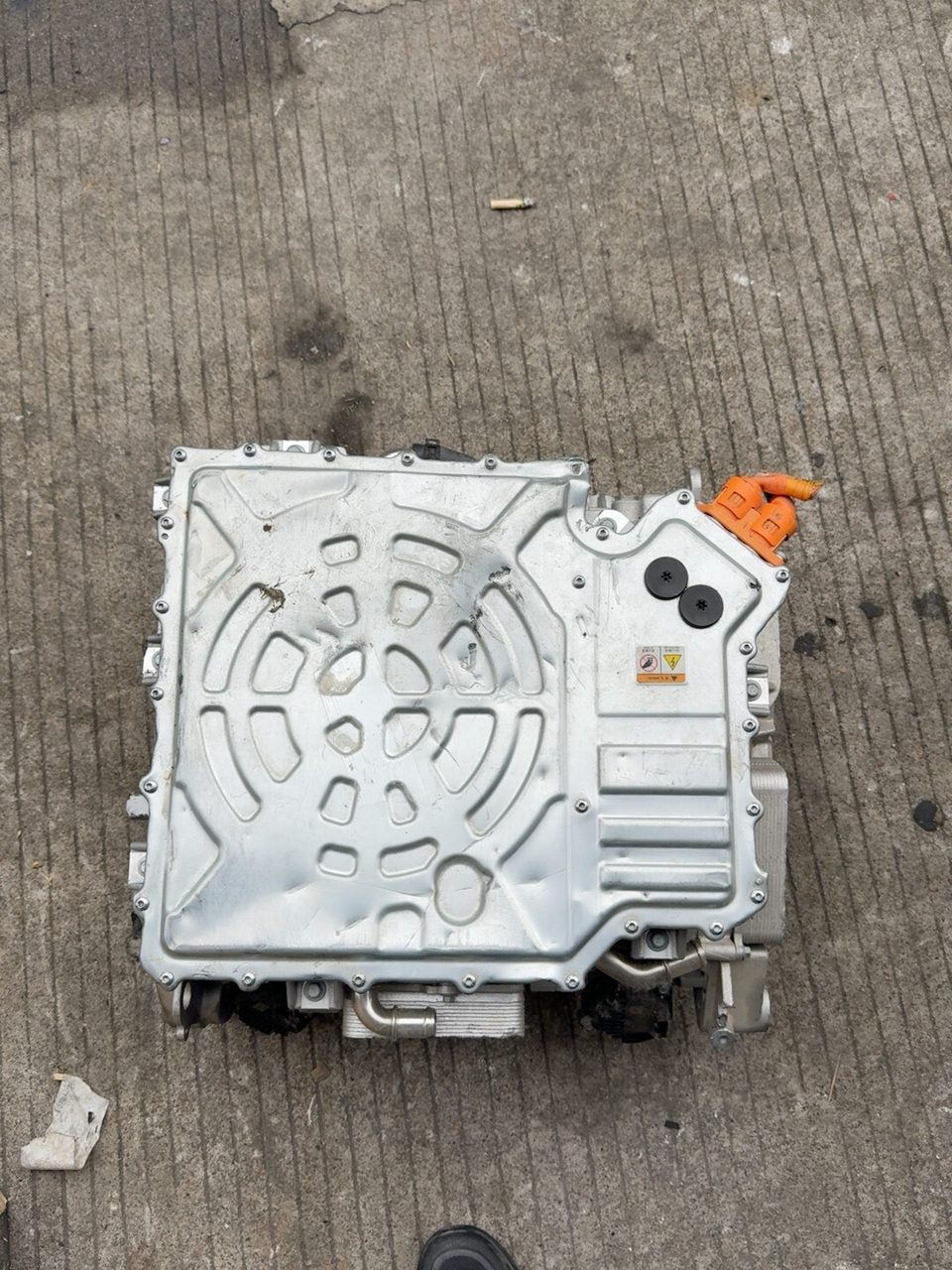 Leapmotor D19 Drive Motor, Part Number YZ180QY045, Power 180kw