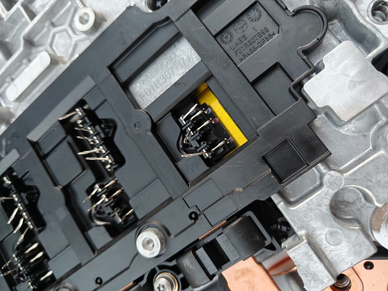 Xiaomi YU7 Drive Motor, Controller 800V Silicon Carbide