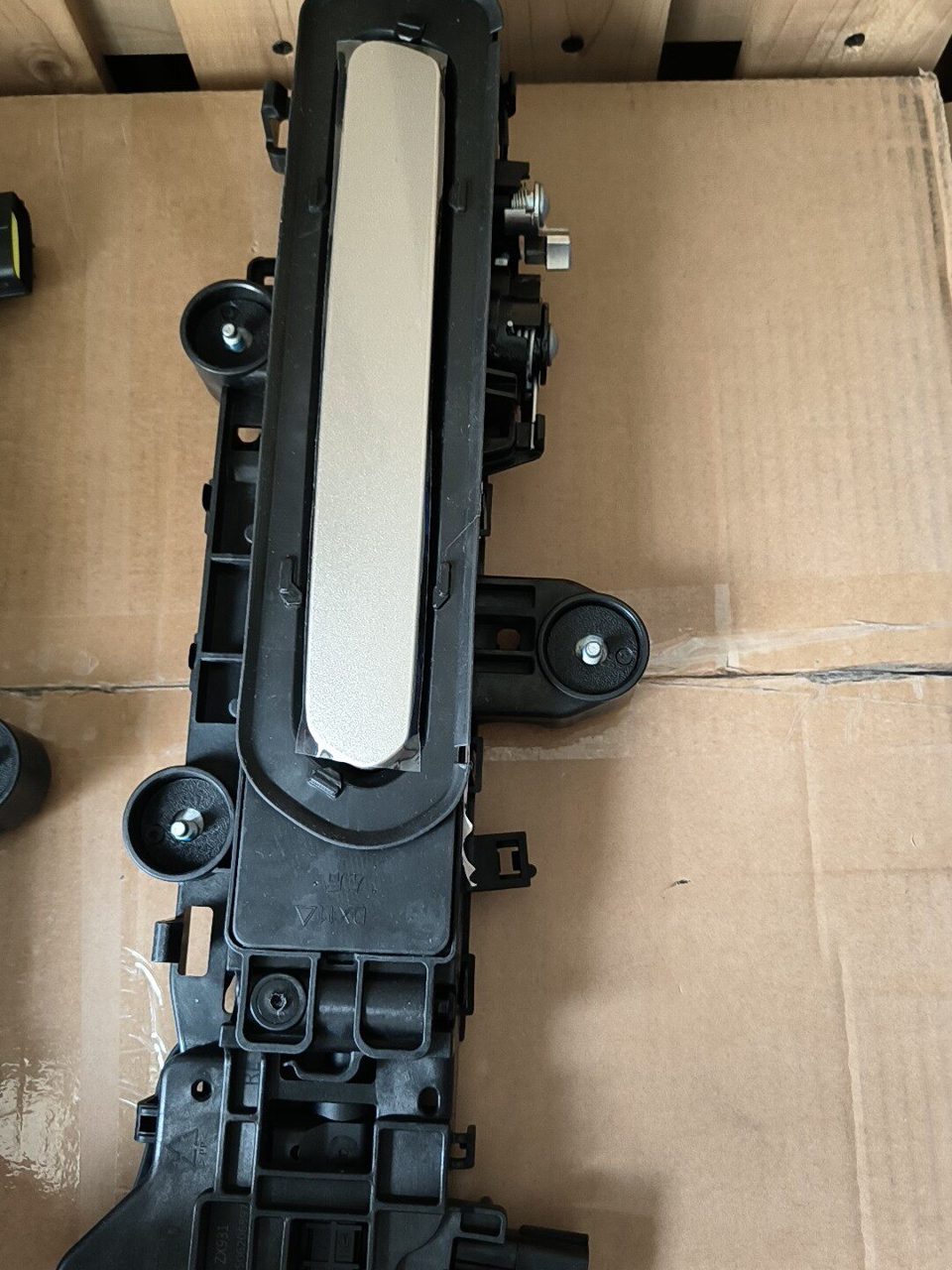 Lynk & Co 08 Flush Type Electric Handle Assembly, Zone Sub Color