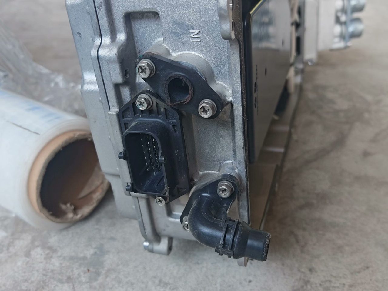 Geely Lynk & Co 08HEV Hybrid Dedicated For Motor Controller, Part Number P6608027