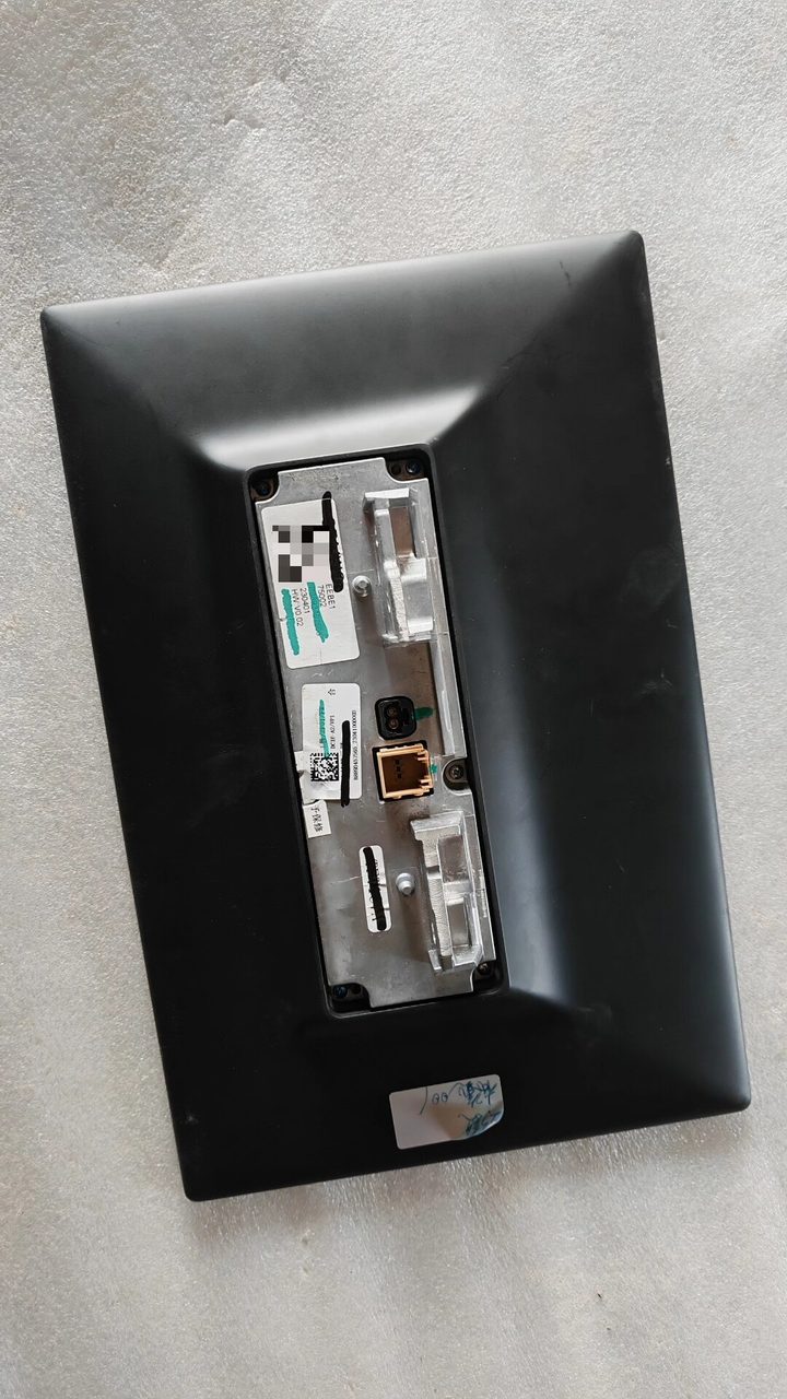 JiKr001 central control screen, OEM