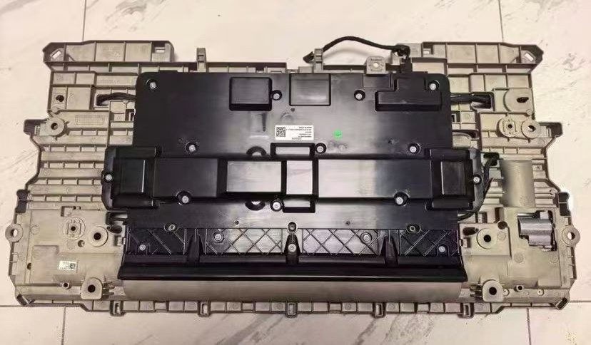 ZEEKR 8X Rear Row TV, Rear Row Flip Screen, OEM
