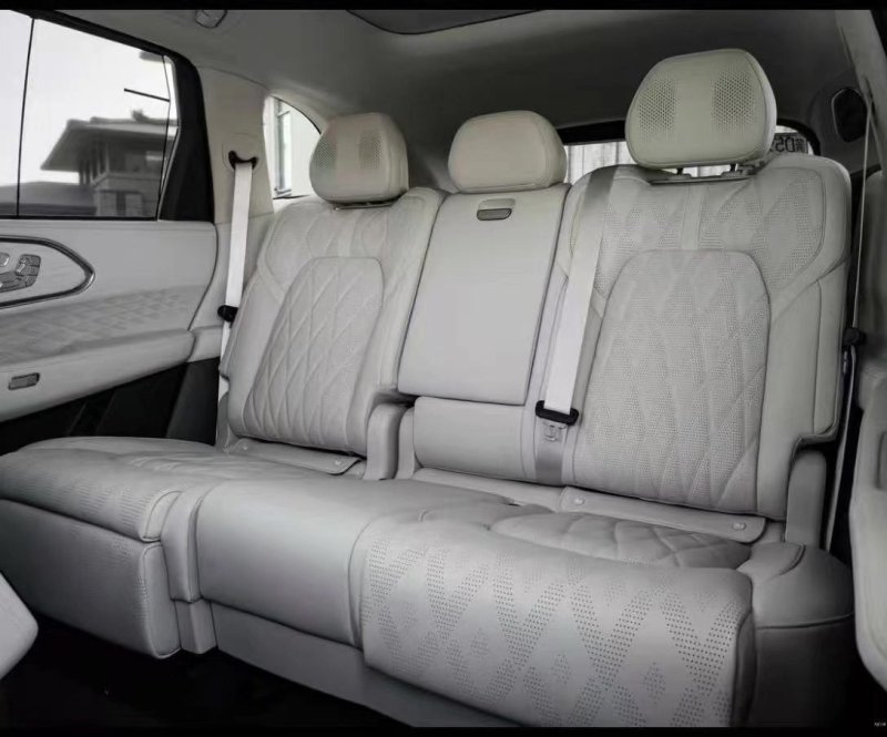 JiKrypton 8X rear seat assembly, beige leather, with leg drag