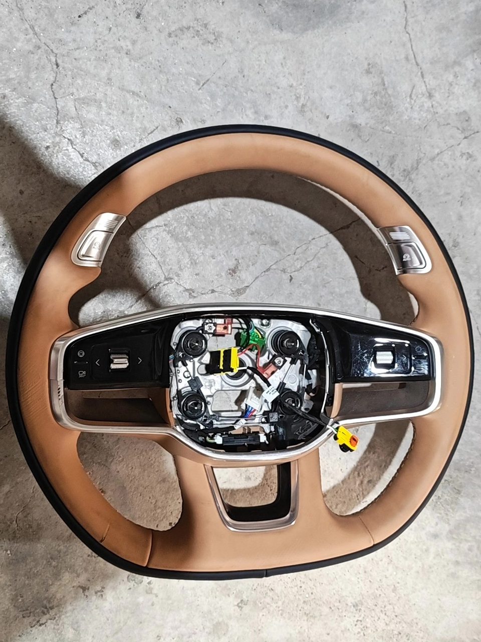 JiKr 9X OEM steering wheel with multi-function buttons