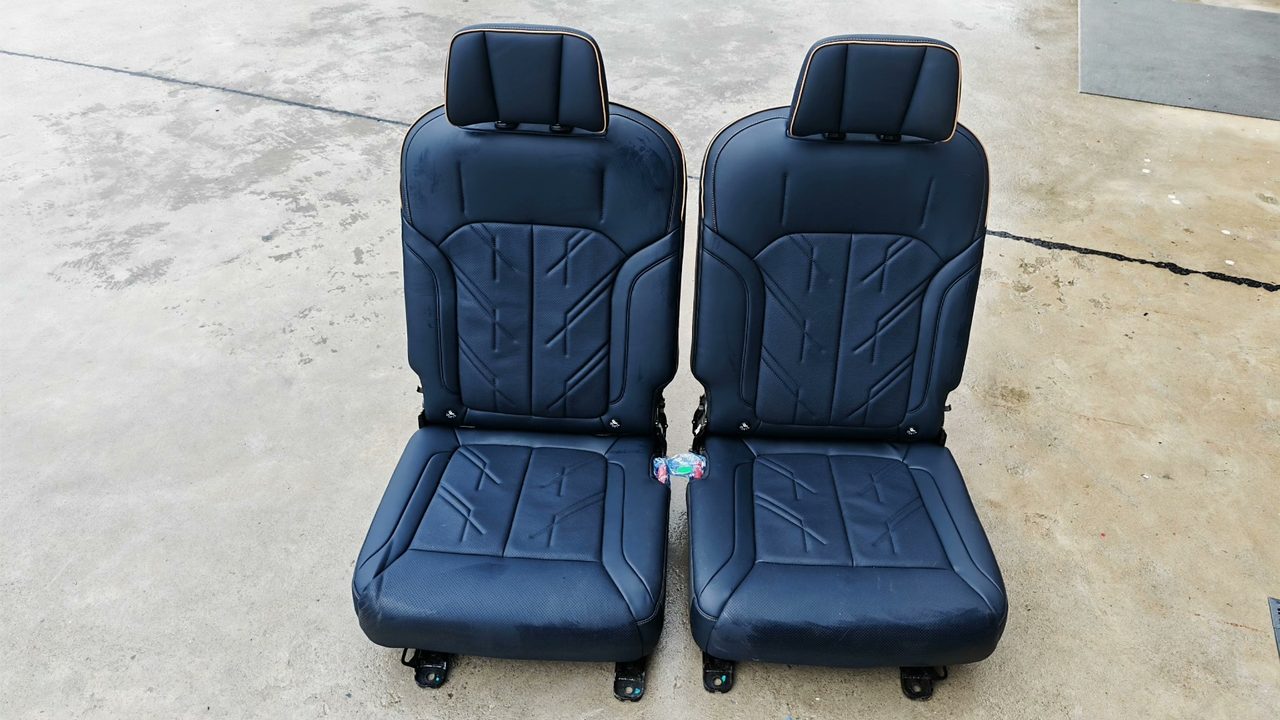 ZEEKR 9X Third Row Seat, Power Adjustment