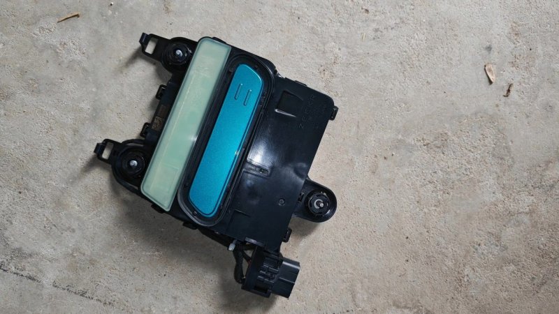 JiKrypton X door handles, OEM accessories, available for all four doors