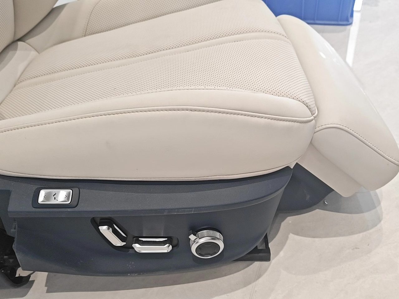 ZEEKR X Passenger Zero-Gravity Seat, # Vehicle Seat